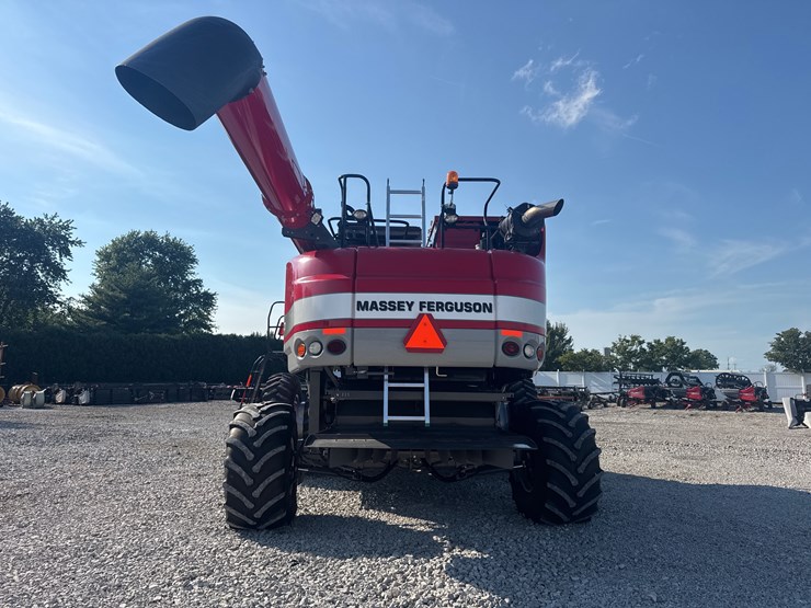 2012-massey-ferguson-9540-image-4