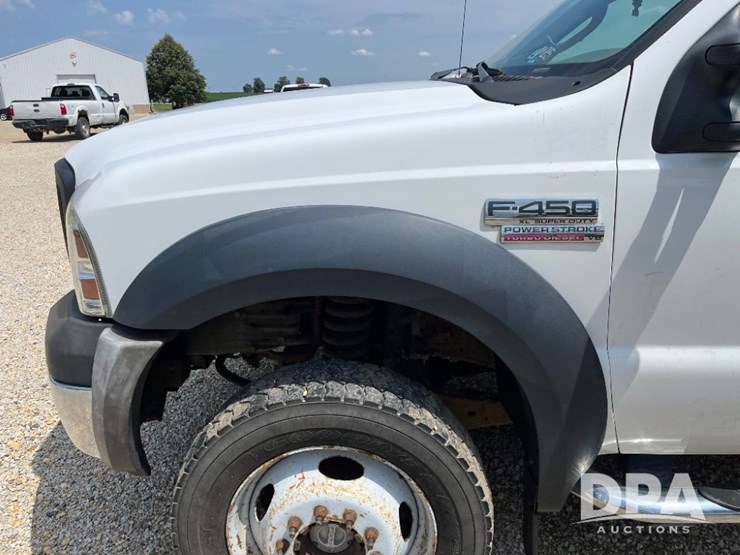 2007-ford-f450-xl-image-17