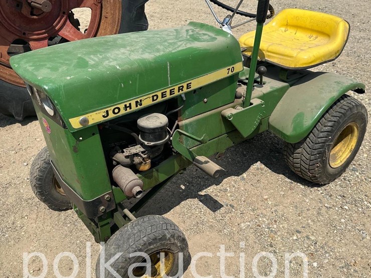 john-deere-70-image-1