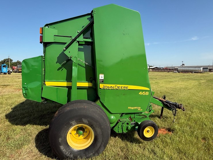 john-deere-468-image-16