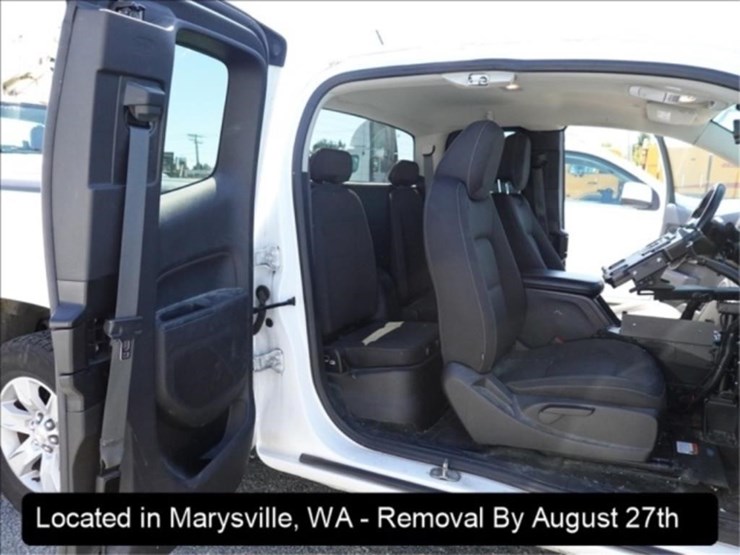 2016-gmc-canyon-image-24
