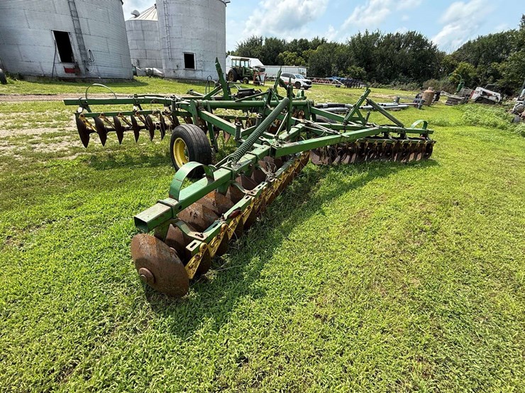 john-deere-bwf-image-5