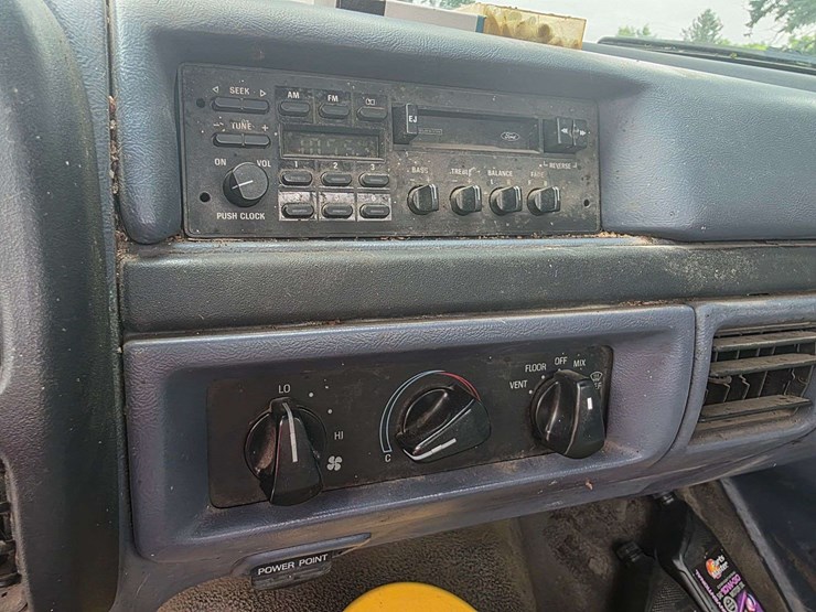 1992-ford-f250-image-26