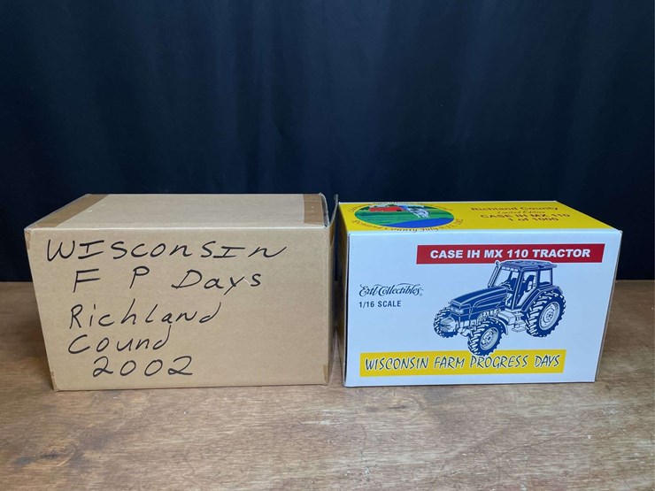 1/16-case-ih-mx110-2002-wisconsin-nib-ertl-image-13