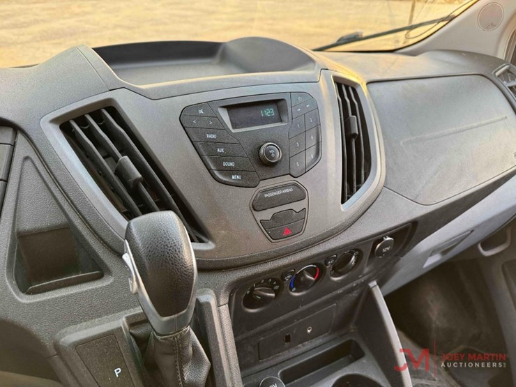 2015-ford-f250-image-12