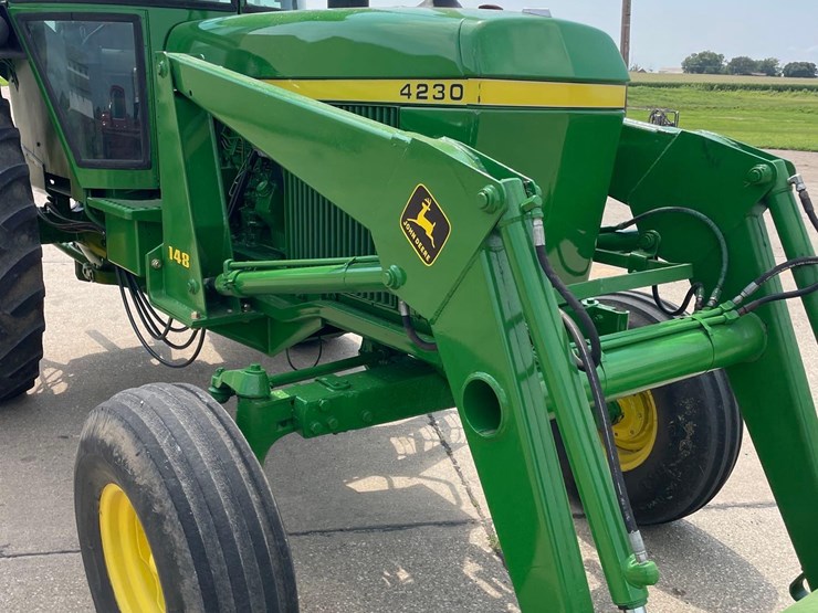 john-deere-4230-image-16