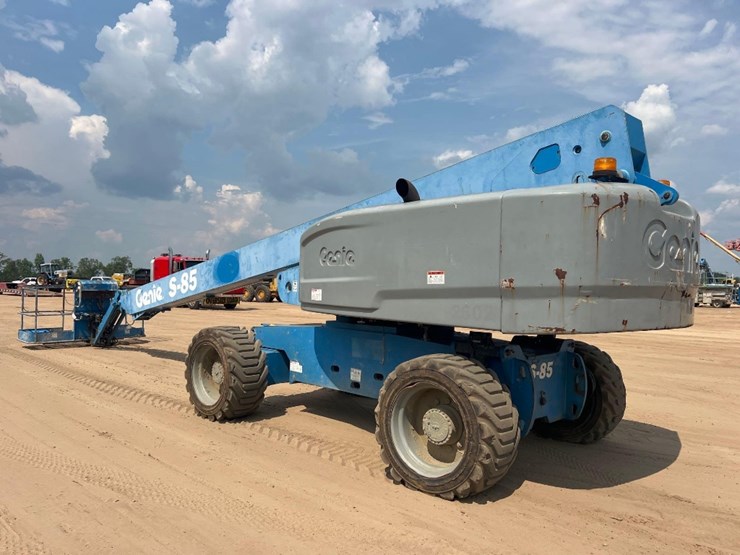 2013-genie-s85-image-6