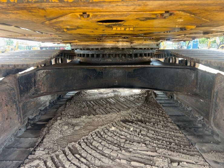 2006-caterpillar-330dl-image-26
