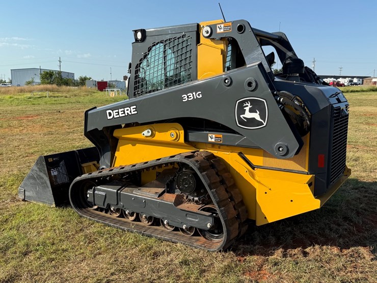 2023-deere-331g-image-9