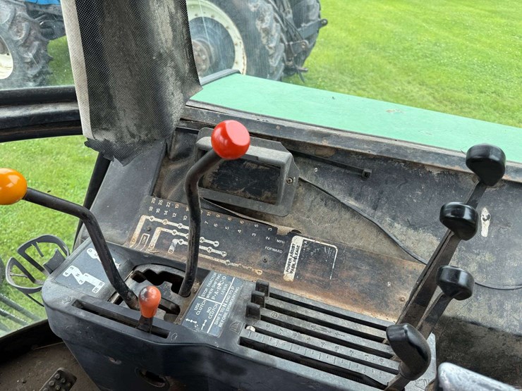 1980-john-deere-4440-image-18