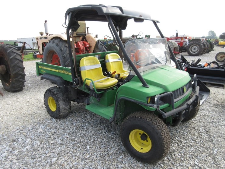 john-deere-gator-image-3