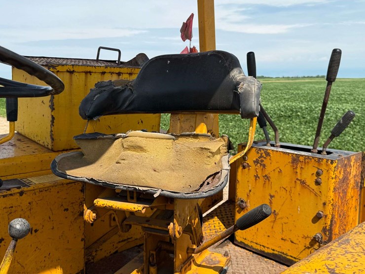 john-deere-310d-image-21