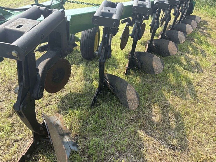 john-deere-3710-image-23