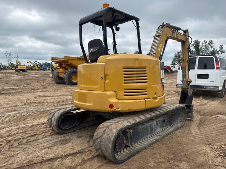 2015-caterpillar-305e2-cr-image-6