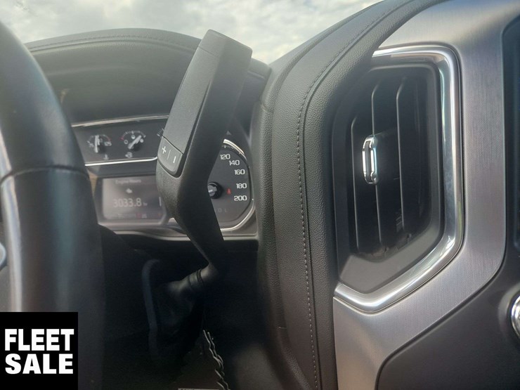 2022-gmc-sierra-1500-image-13