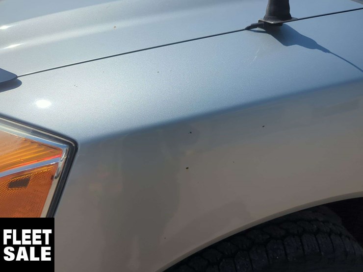 2015-nissan-titan-image-28