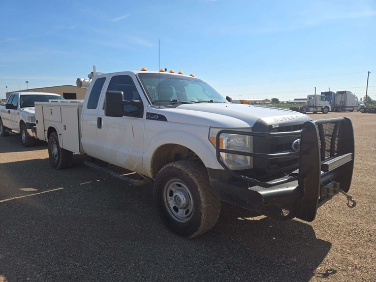 2012-ford-f350-image-3