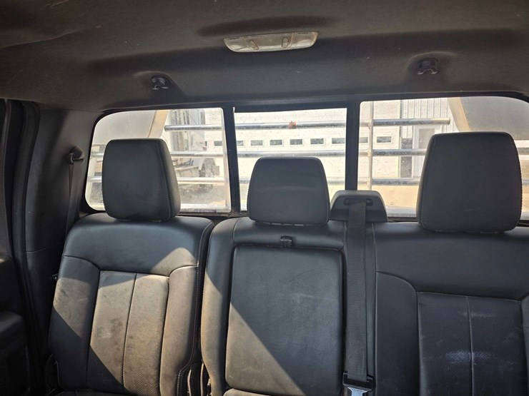 2011-ford-f350-image-28