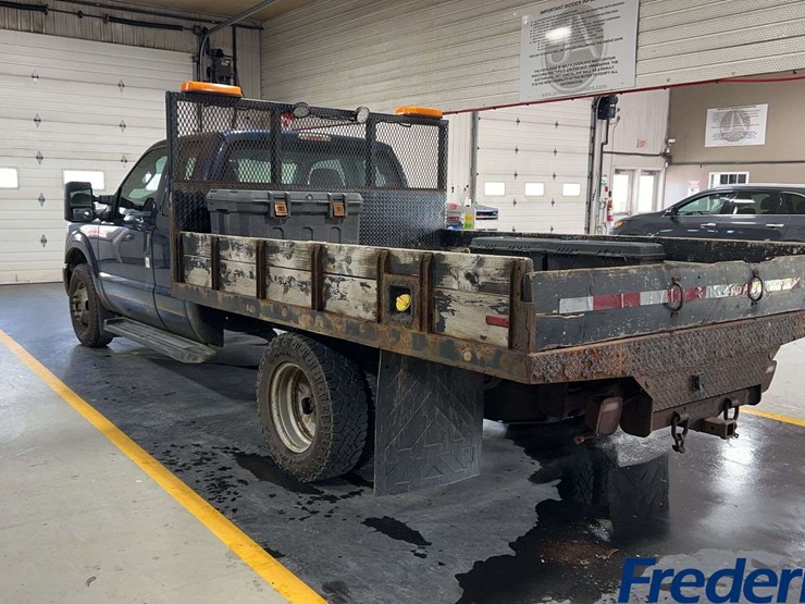 2016-ford-f350-image-10