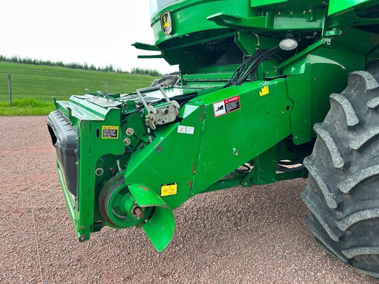 2007-john-deere-9860-sts-image-36