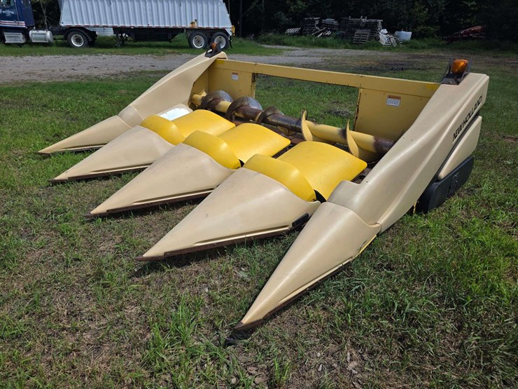new-holland-996-image-2