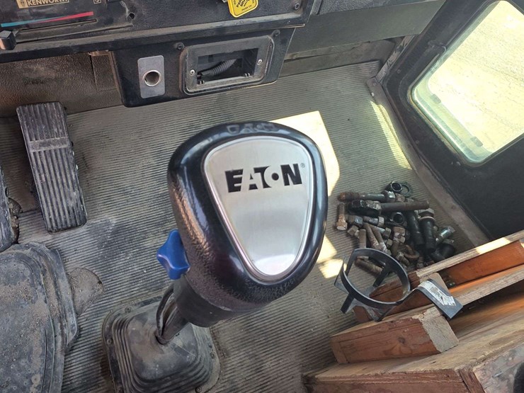 1998-cummins-m11-image-52