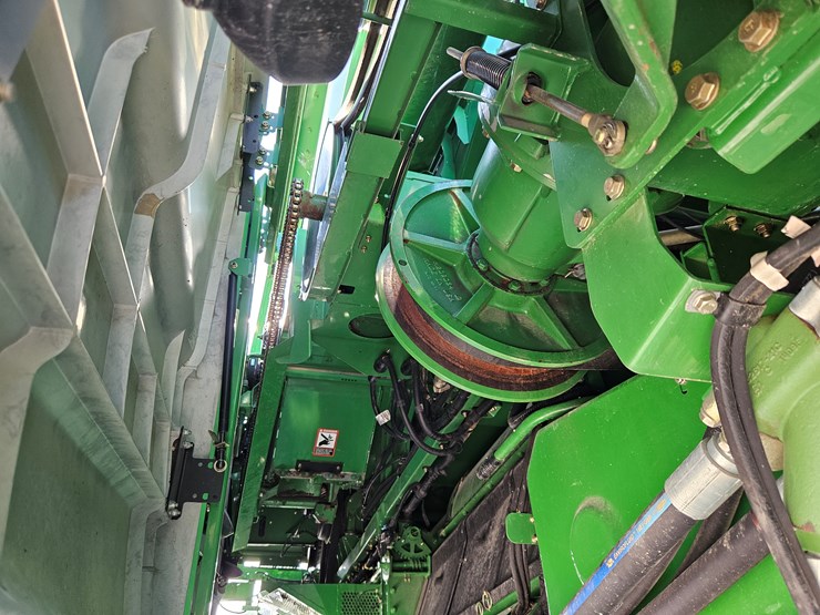 2009-john-deere-9770-sts-image-17