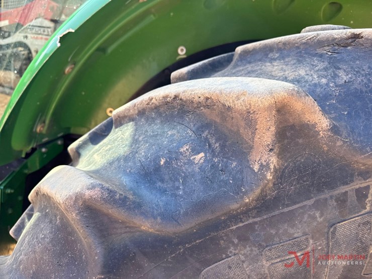 john-deere-6105e-image-8