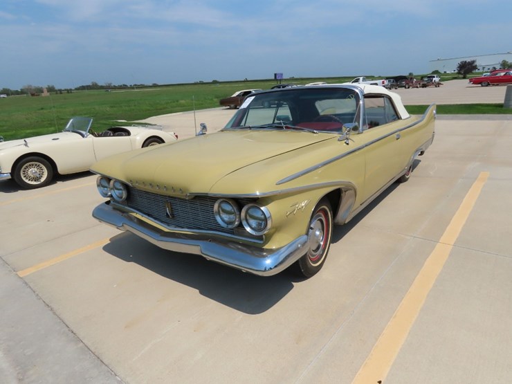 1960-plymouth-fury-convertible-clone-image-1