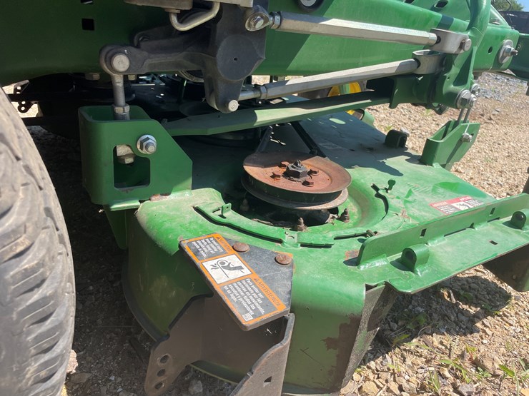 2022-john-deere-la-image-10