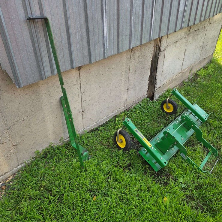 JOHN DEERE LA