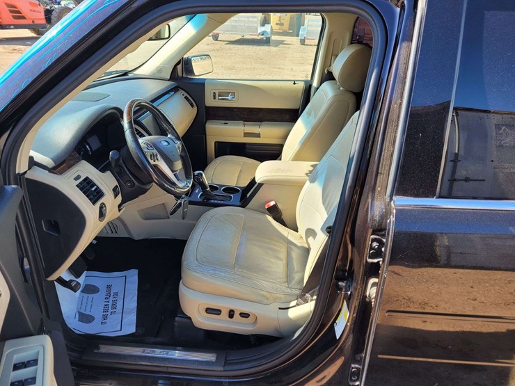 2013-ford-flex-image-9