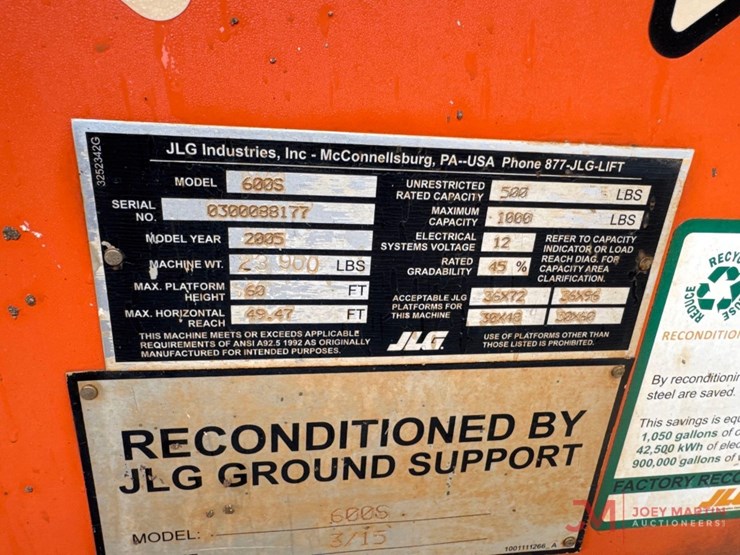 2005-jlg-600s-image-21