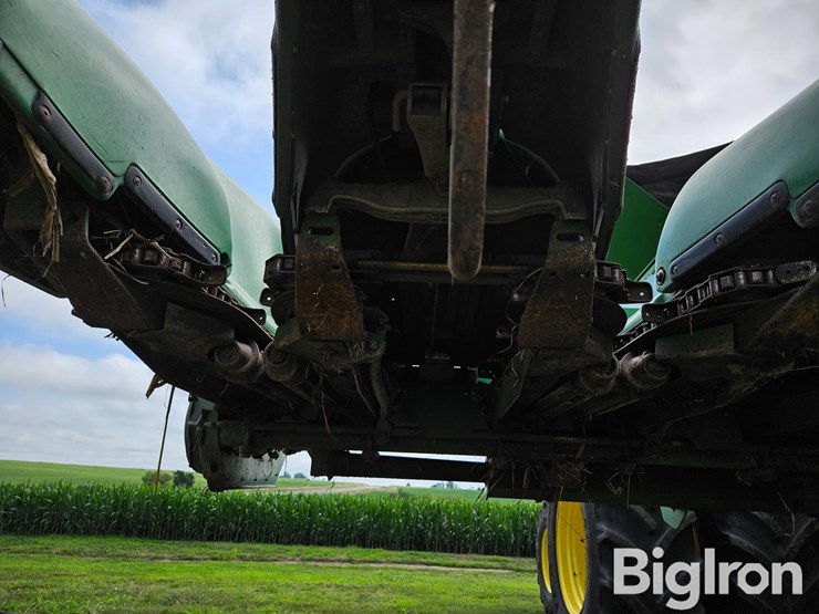 2010-john-deere-612cx-corn-head-image-14