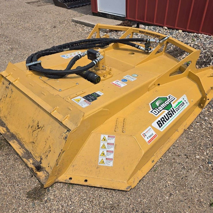 Diamond Brush Cutter Pro Skid Loader Brush Cutter, 21-28 GPM Flow, 72”, 2 Blades, Approx 4 Hours on