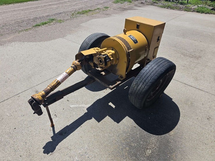 katolight-pto-generator-model:-35lr1,-540-pto,-35-kw,-120/240v,-1800-rpm,-on-cart-with-15”-tires-on-image-11