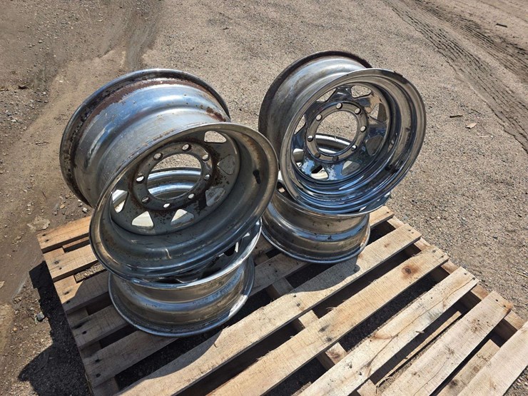 (4)-8-bolt-chrome-rims,-15”,-buying-all-for-one-money-image-3