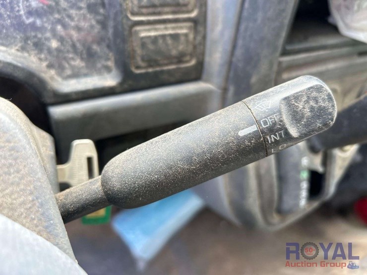 2007-mitsubishi-fuso-fe84d-image-22
