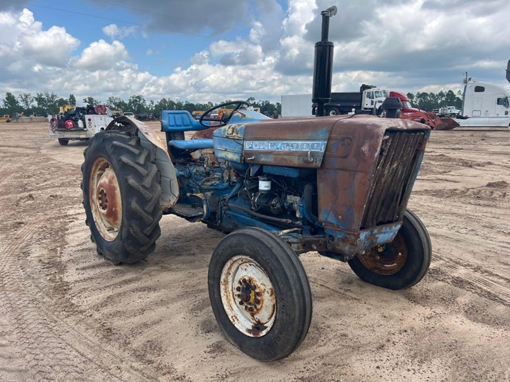 ford-3000-image-6