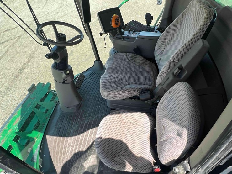 2021-john-deere-s680-image-36