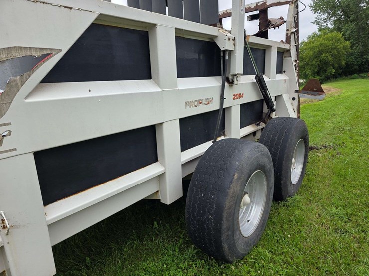 kuhn-knight-2054-image-10