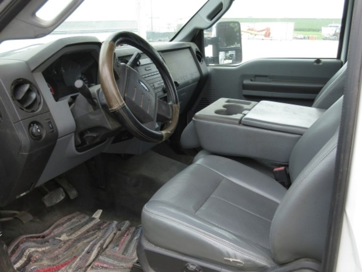 2013-ford-f350-image-8