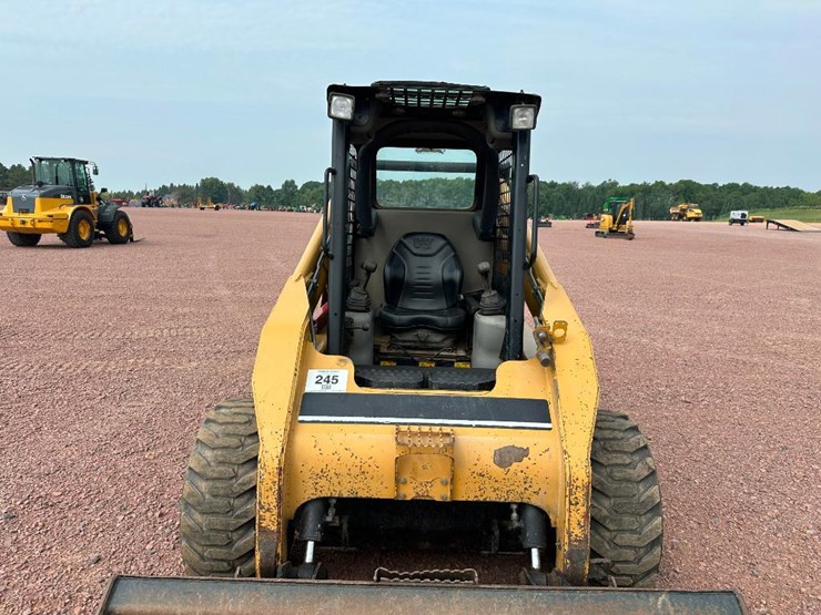 caterpillar-252b-image-14