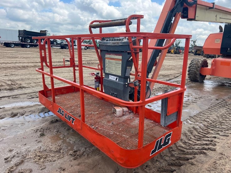 2008-jlg-800aj-image-22
