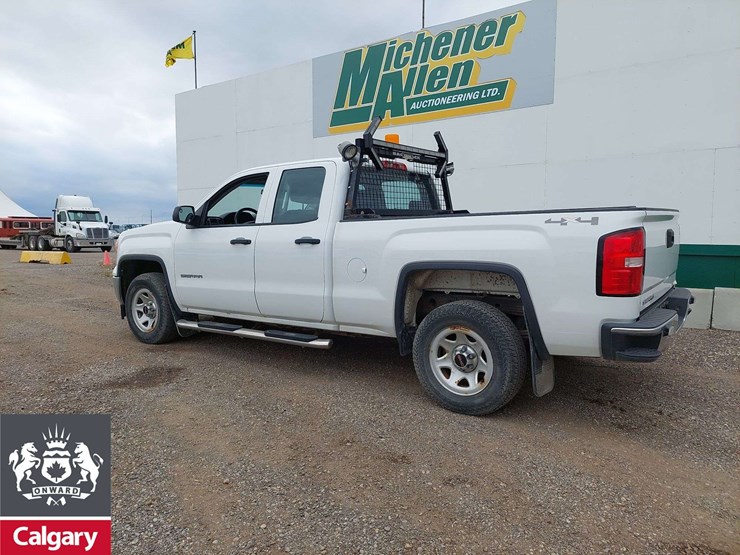 2015-gmc-sierra-1500-image-3