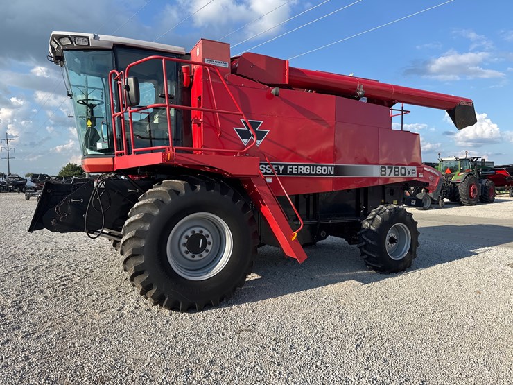 massey-ferguson-8780xp-image-1