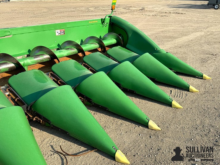 2014-john-deere-612c-stalkmaster-image-8
