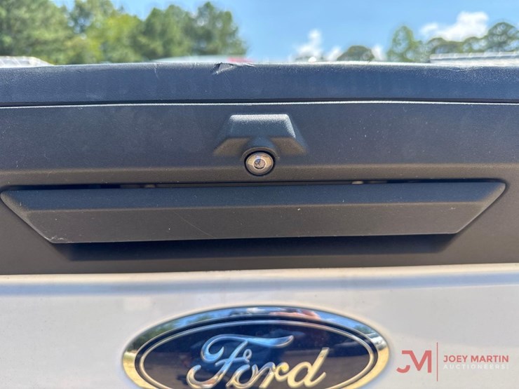 2021-ford-f250-xl-image-15