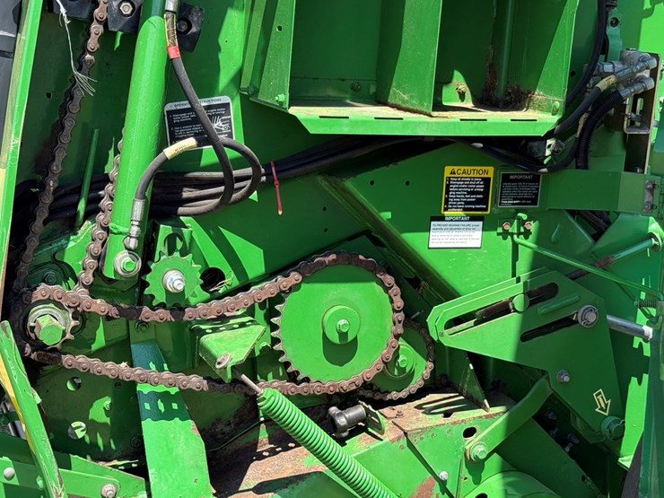 john-deere-569-image-23