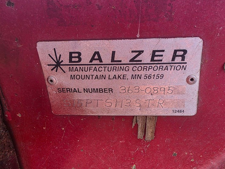 blazer-1500-stalk-chopper,-6-row-22”-(15’),-1000-pto,-4-rear-assist-wheels,-15”-tires-on-6-bolt-rims-image-5